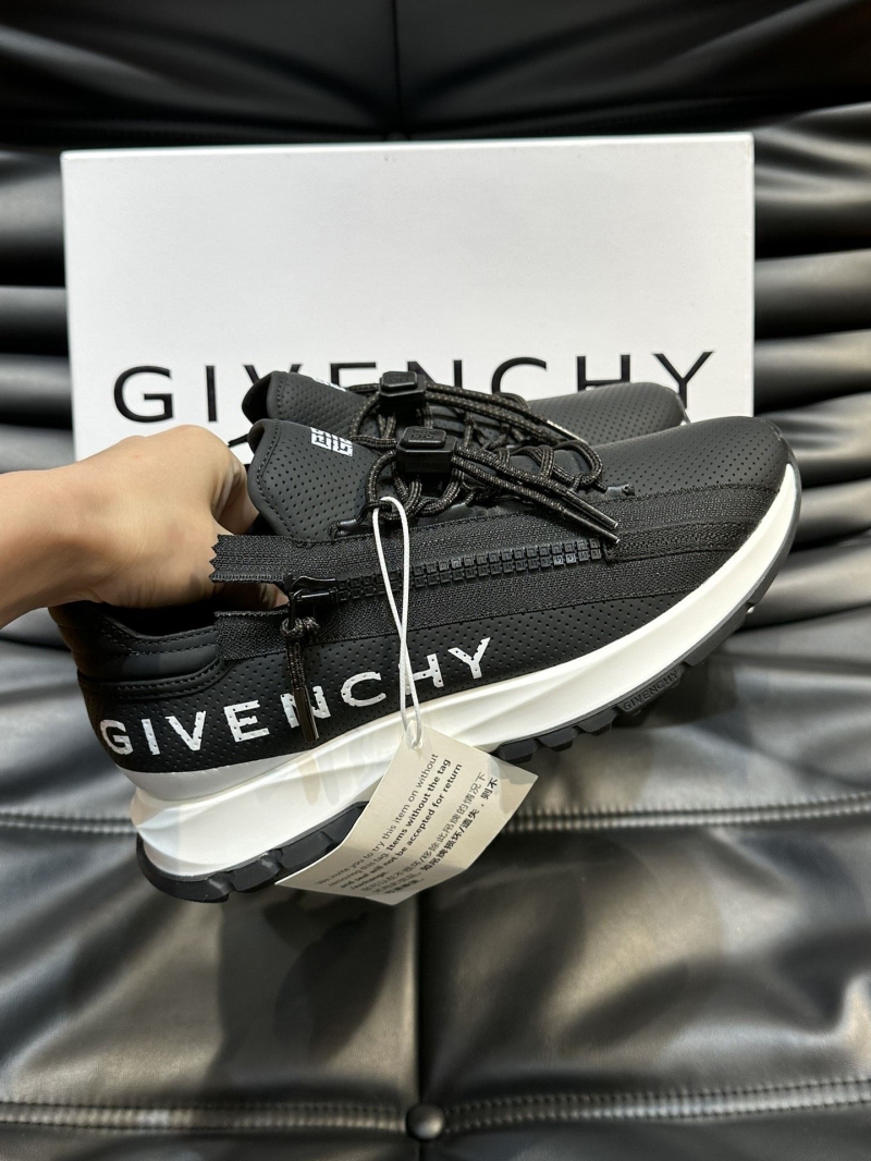 Givenchy Sneakers